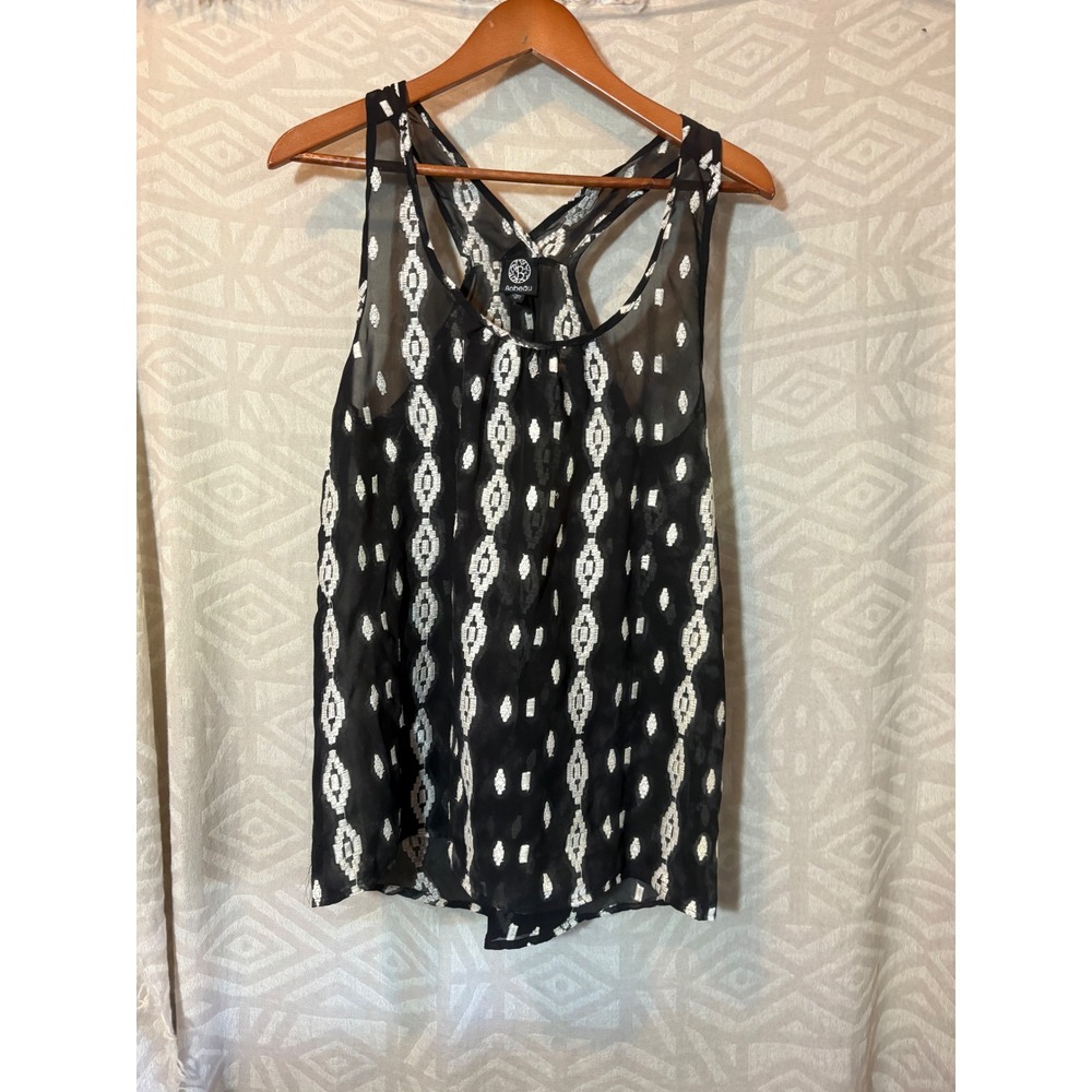Bobeau Black White Diamond Print Racerback Tank Top Sleeveless Blouse - M